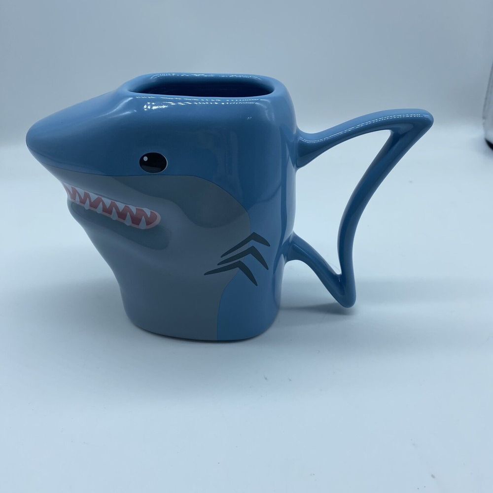 Shark Shape Coffee Mug Or Pencil Holder From Shark Reef Aquarium Mandalay Bay